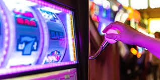 Koleksi slot online terbaru dan populer dengan bonus menarik